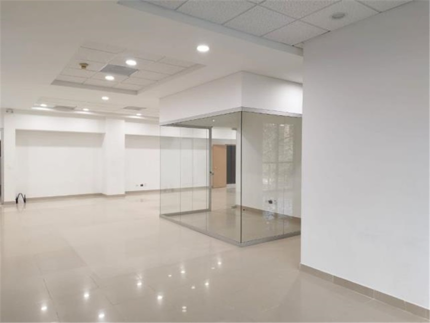 Oficina en arriendo en Milla De Oro, Medellín, 419 m² · foto 7 de 19