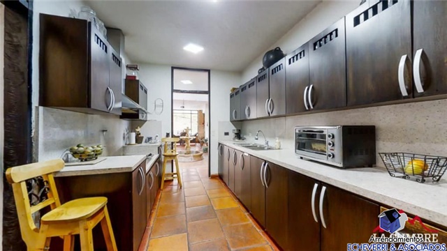 Casa de 5 alcobas en venta en El Chingui, Envigado · foto 9 de 20