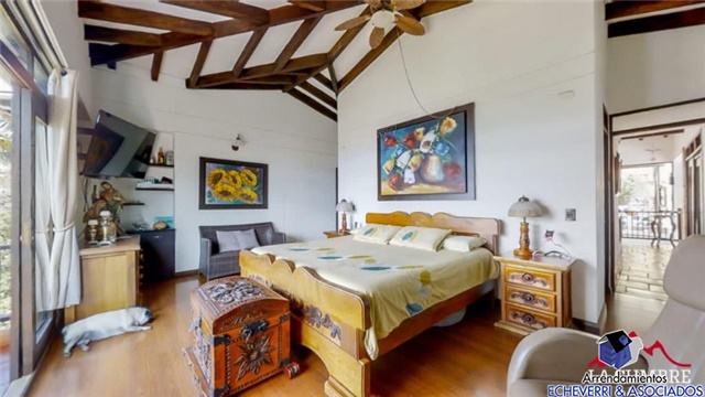 Casa de 5 alcobas en venta en El Chingui, Envigado · foto 12 de 20