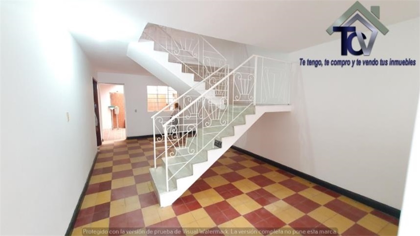 Casa de 5 alcobas en venta en San Francisco, Bucaramanga, 220 m² · foto 4 de 19