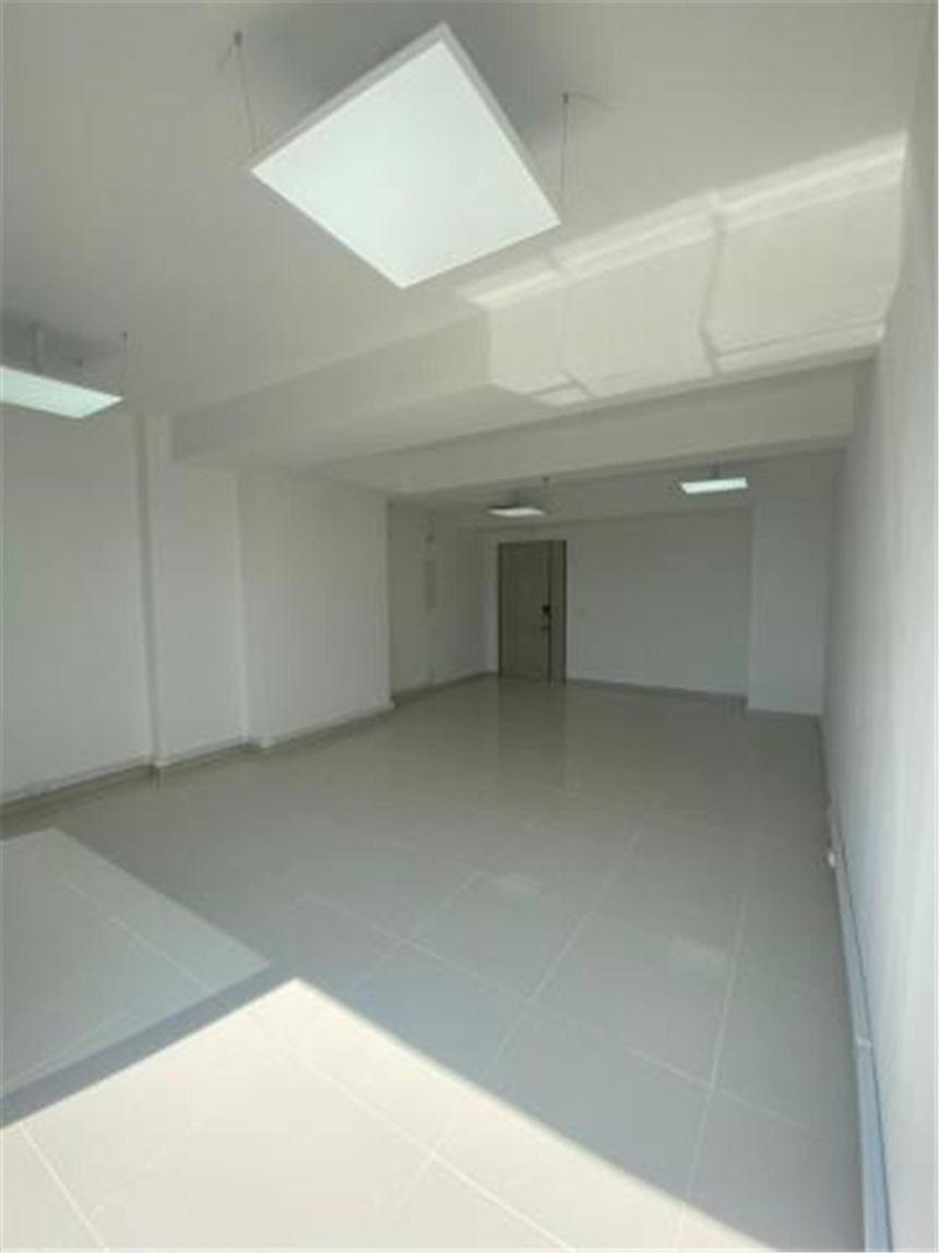 Oficina en Arriendo - Vista 4