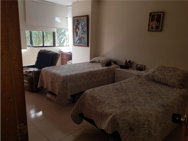 Apartamento en venta en El Laguito, Cartagena, 185 m² · foto 9 de 11