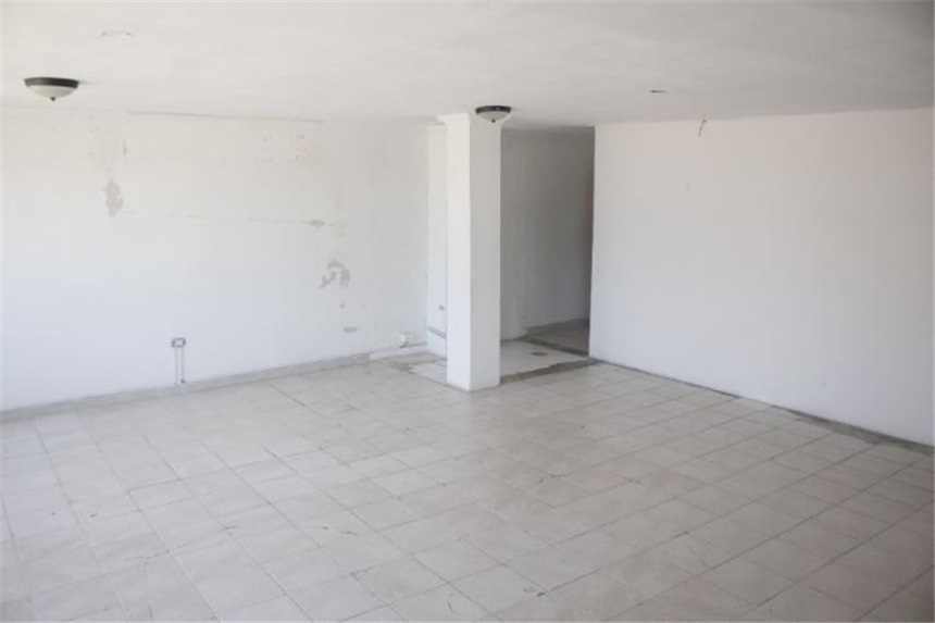 Local en Arriendo - Vista 2