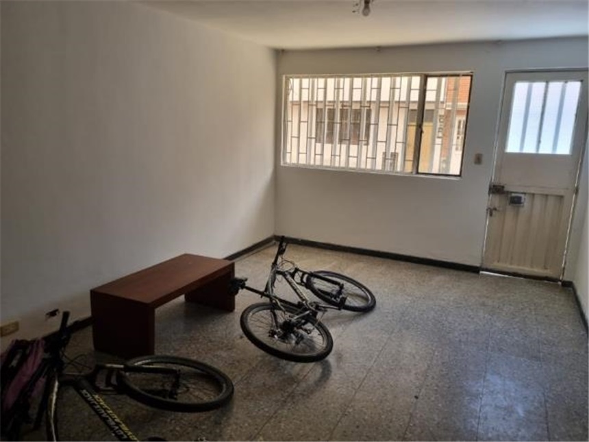 Casa en venta en Engativá, Bogotá · foto 9 de 16