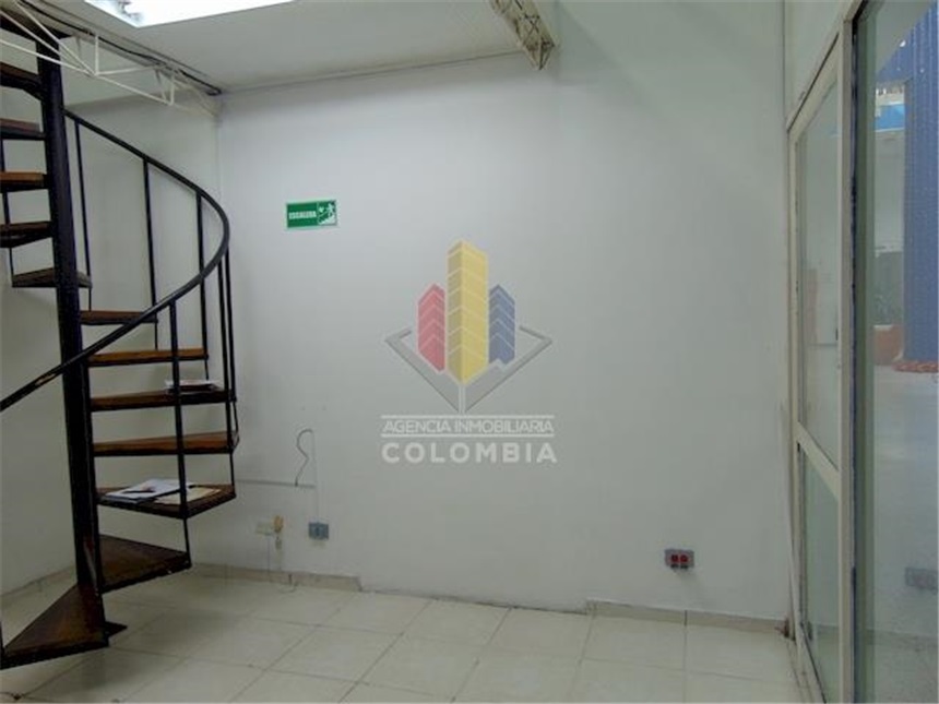 Local en Arriendo - Vista 2