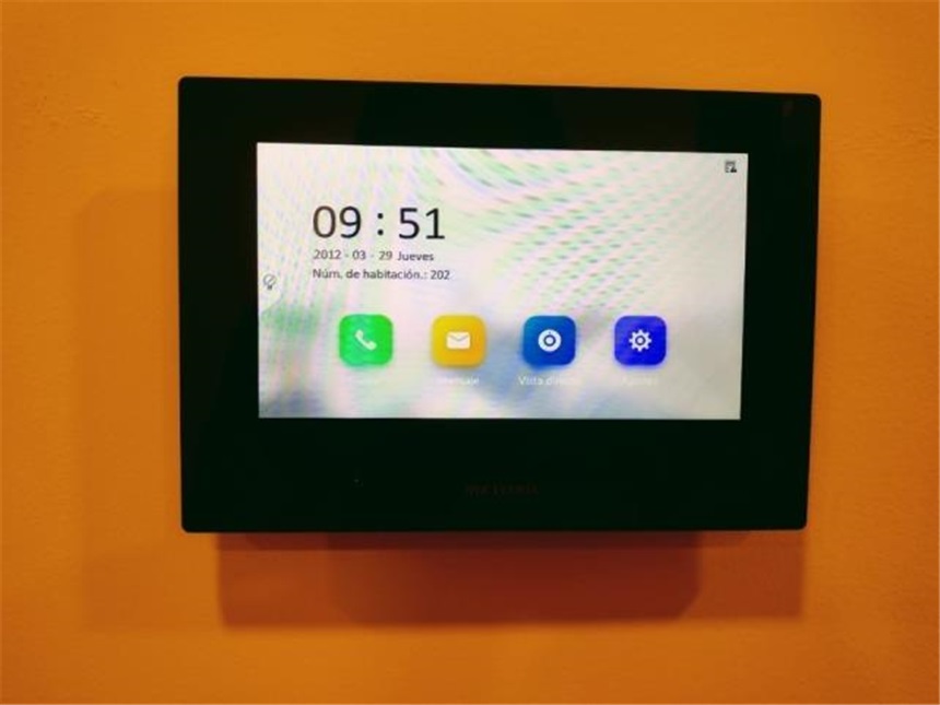 Piso – Bogotá, Florencia, Localidad Engativá - Más
