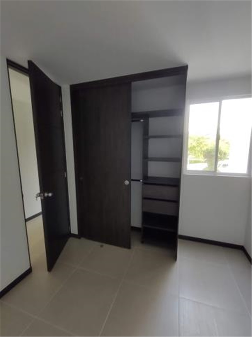 Apartamento de 2 alcobas en venta en Bochalema, Cali, 72 m² · foto 6 de 18
