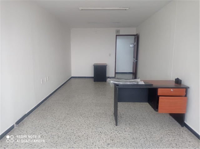 Oficina en Arriendo - Vista 2