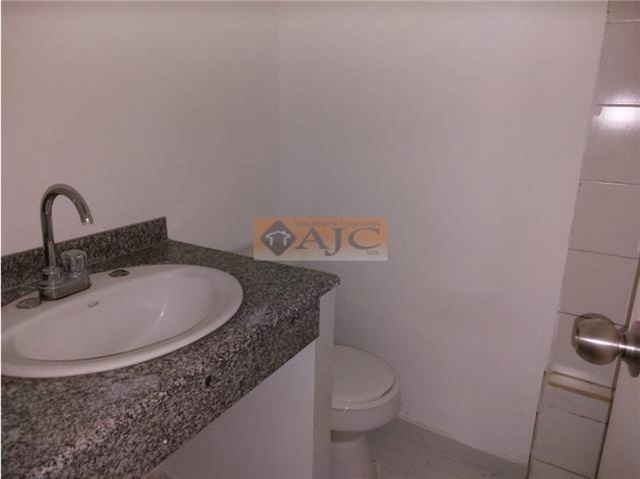 Local en Arriendo - Vista 5
