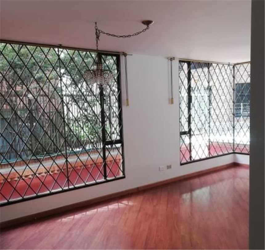 Piso – Bogotá, Chicó Lago - Vista 4