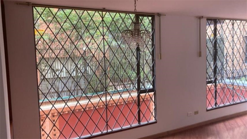 Piso – Bogotá, Chicó Lago - Vista 3