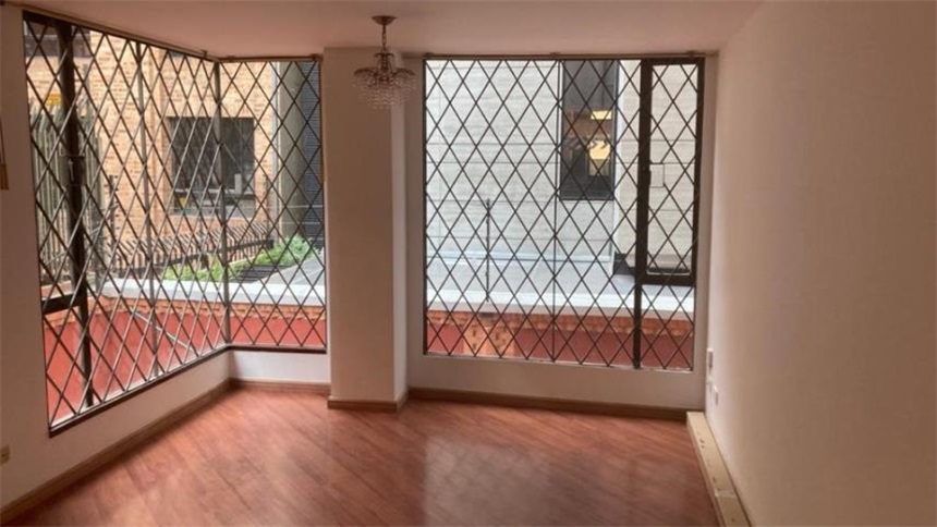 Piso – Bogotá, Chicó Lago - Vista 2