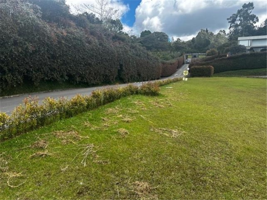 Lote en venta en Vía Las Palmas, Envigado, 2546 m² · foto 3 de 4