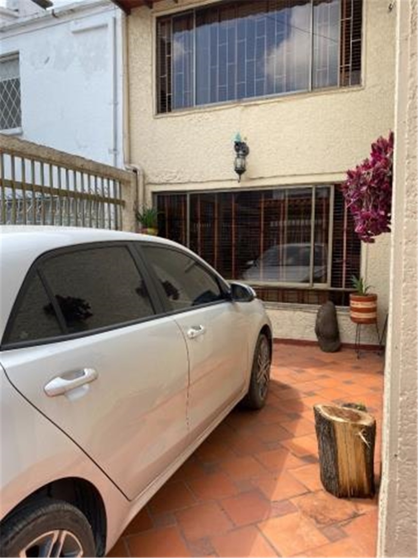 Casa en venta en Los Andes, Bogotá · foto 8 de 24