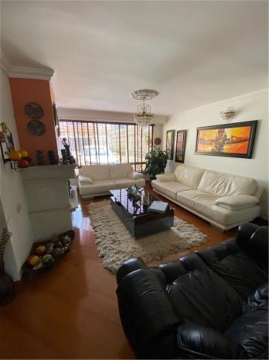 Casa en venta en Los Andes, Bogotá · foto 10 de 24