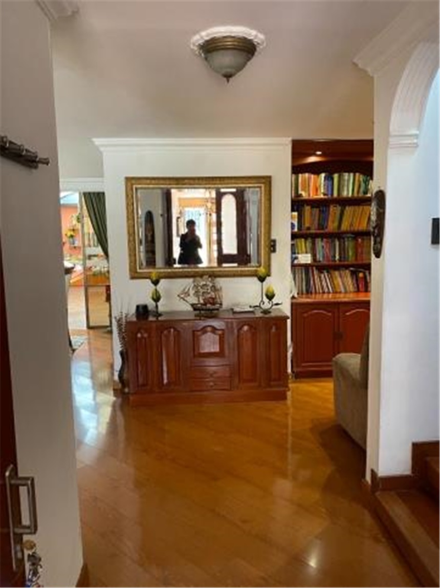 Casa en venta en Los Andes, Bogotá · foto 5 de 24
