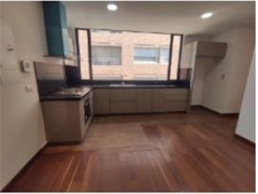 Apartamento en venta en Chico Norte, Bogotá · foto 3 de 10