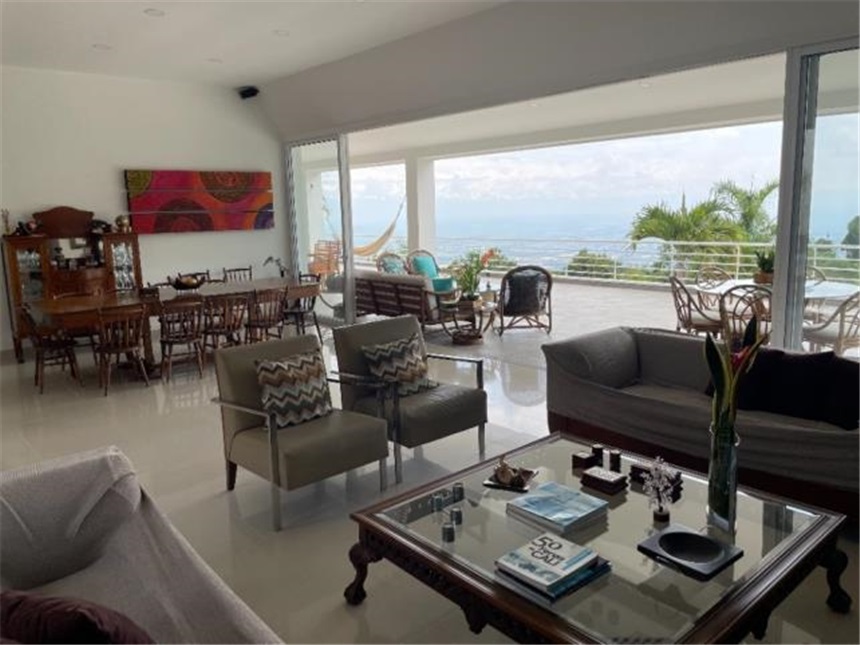 Casa de 6 alcobas en venta en Miravalle Dapa, Yumbo · foto 7 de 24