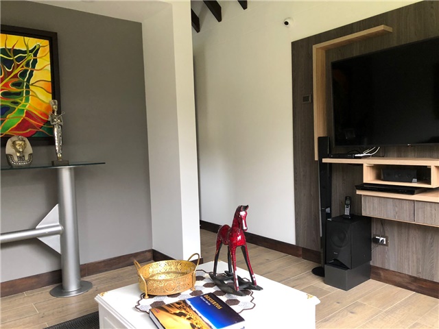 Casa de 3 alcobas en venta en Las Palmas, Medellín, 500 m² · foto 8 de 18