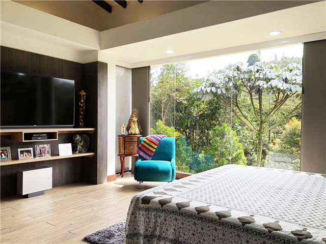 Casa de 3 alcobas en venta en Las Palmas, Medellín, 500 m² · foto 12 de 18