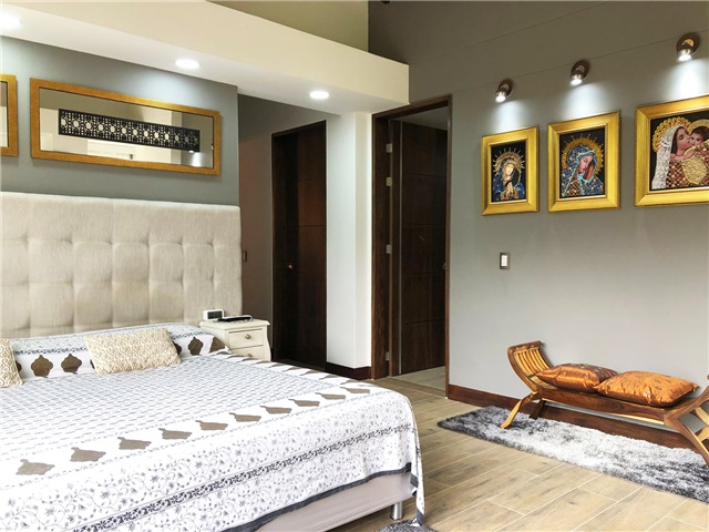 Casa de 3 alcobas en venta en Las Palmas, Medellín, 500 m² · foto 13 de 18