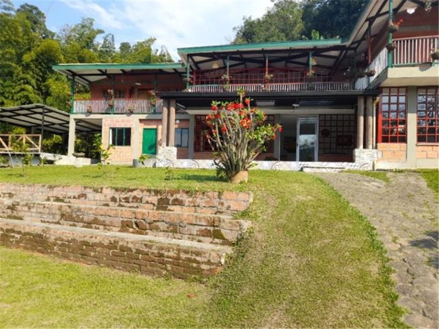 Casa en venta en San Peregrino, Manizales · foto 3 de 24