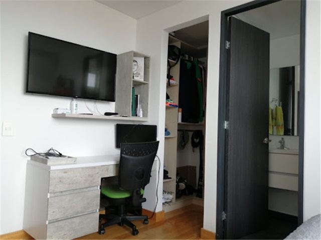 Apartamento en venta en Loma Del Barro, Envigado · foto 17 de 24