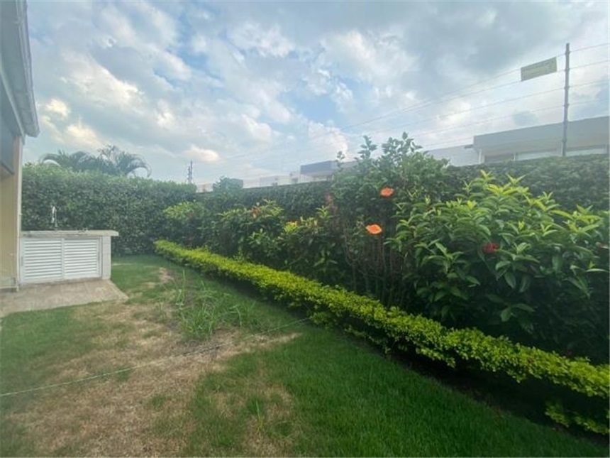 Casa de 3 alcobas en venta en Ciudad Country, Jamundí, 350 m² · foto 10 de 24