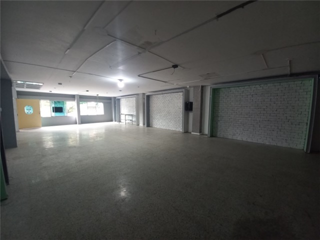 Local en Arriendo - Vista 3