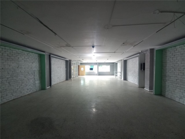 Local en Arriendo - Vista 5