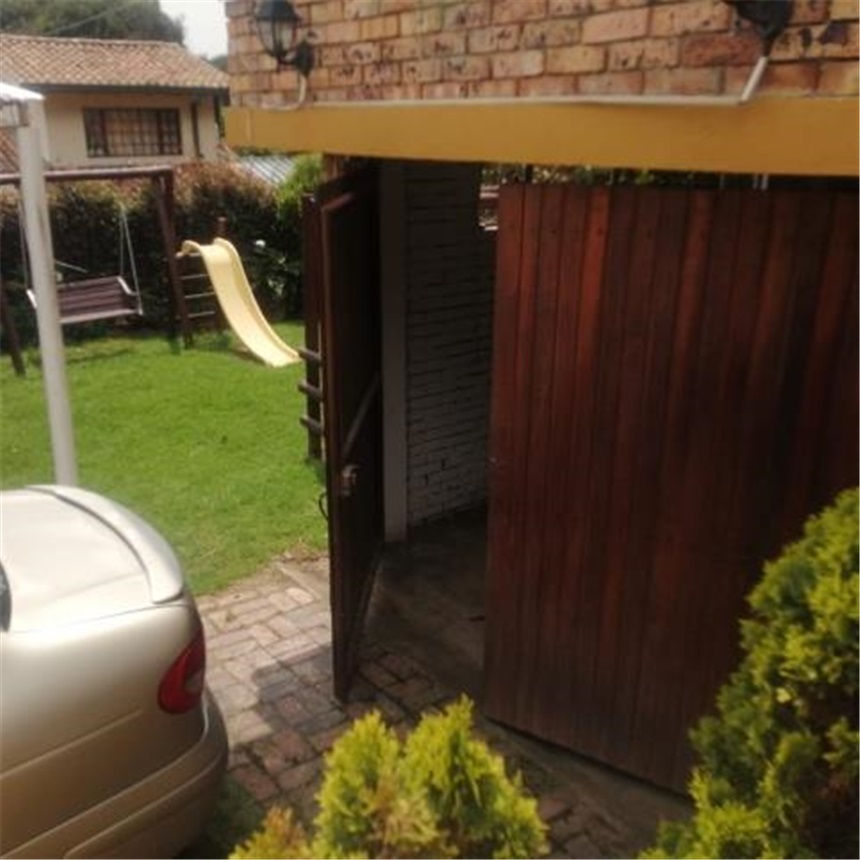 Casa de 3 alcobas en venta en Cota, 180 m² · foto 13 de 18