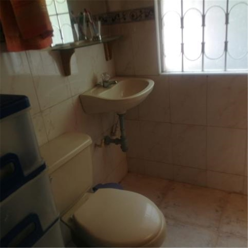 Casa de 3 alcobas en venta en Cota, 180 m² · foto 9 de 18