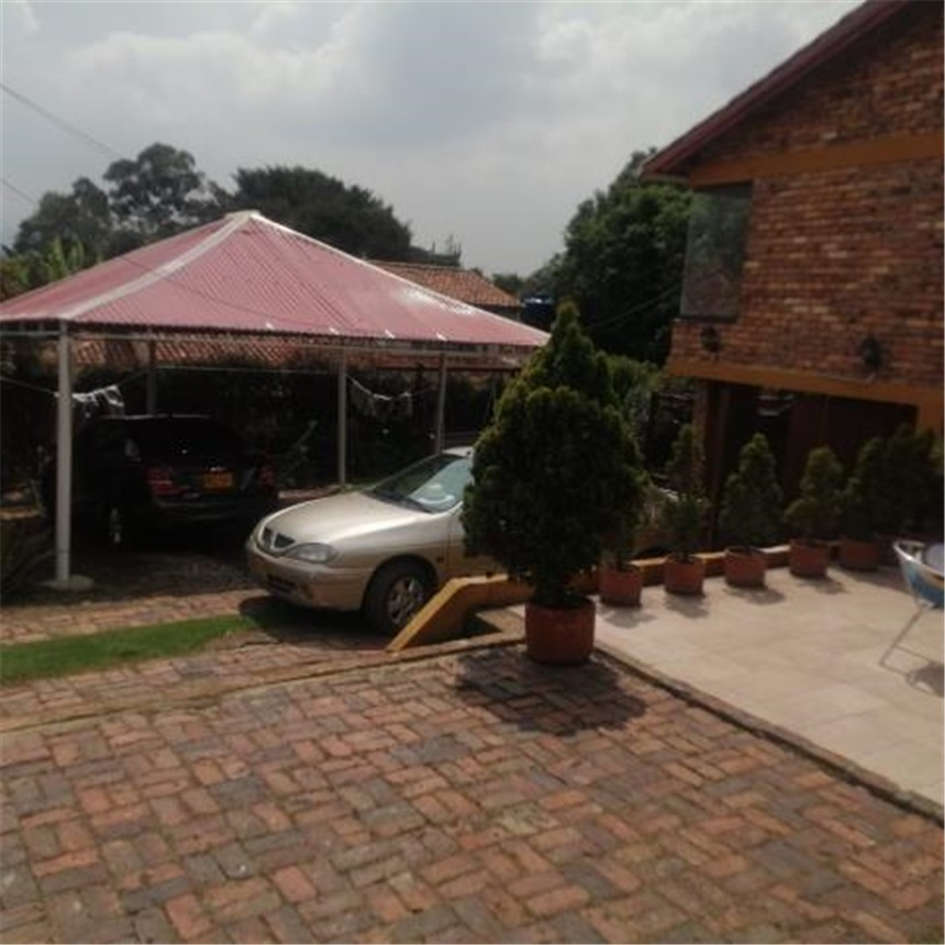 Casa de 3 alcobas en venta en Cota, 180 m² · foto 17 de 18