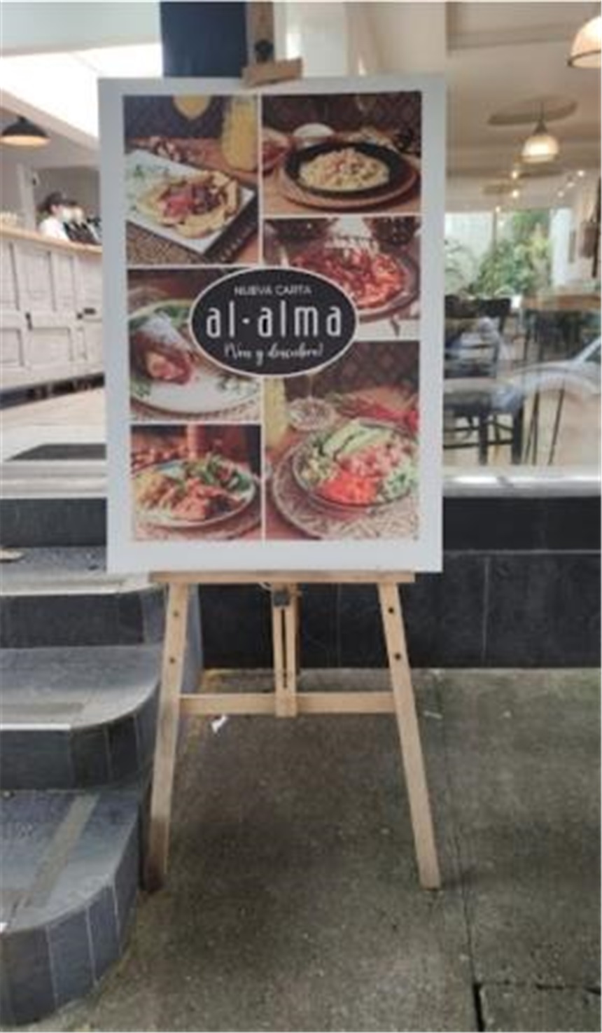 Local en venta en El Poblado, Medellín, 470 m² · foto 10 de 23