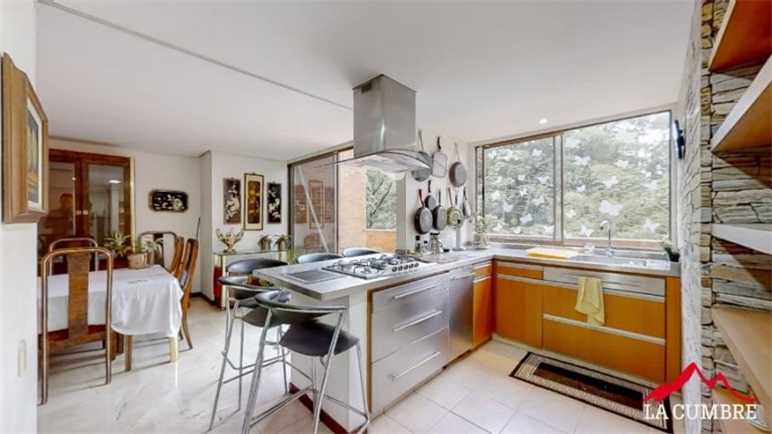 Apartamento en arriendo en El Poblado, Medellín · foto 6 de 12