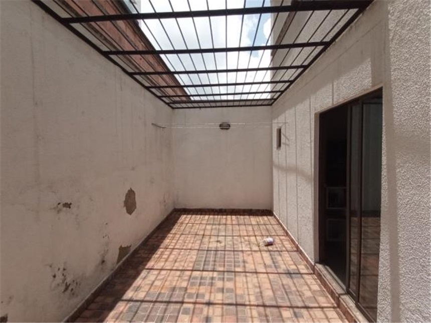 Edificio en venta en Los Colores, Medellín, 125 m² · foto 15 de 16