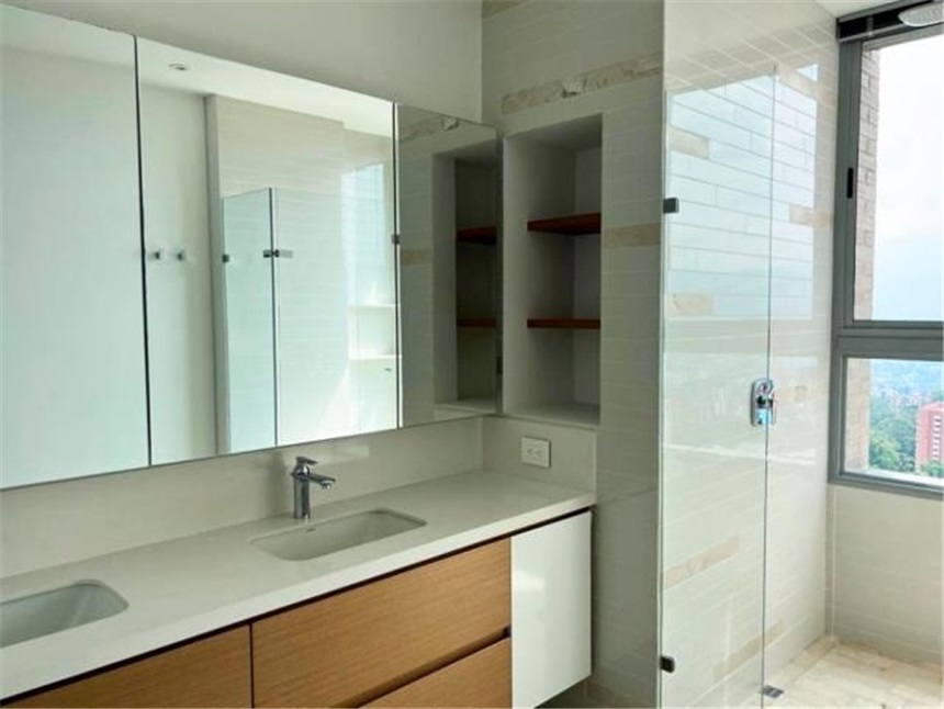 Apartamento en Venta - More
