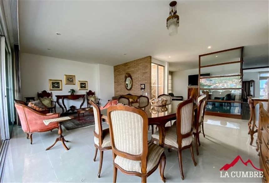 Apartamento de 2 alcobas en arriendo en Los Parra, Medellín, 145 m² · foto 6 de 12