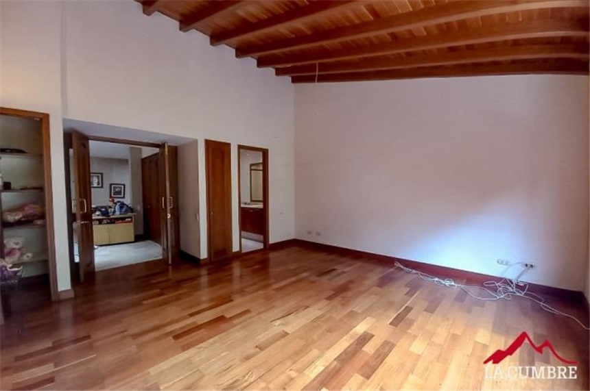 Casa de 4 alcobas en venta en Altos Del Poblado, Medellín, 290 m² · foto 16 de 16