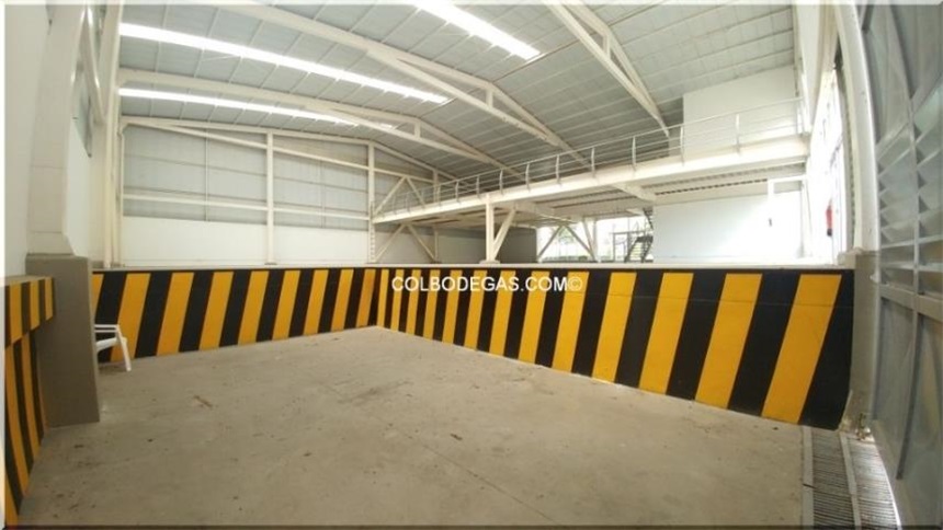 Bodega en venta en La Villa, Pereira, 864 m² · foto 21 de 24