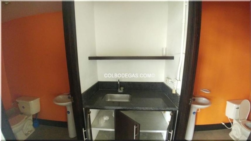 Bodega en venta en La Villa, Pereira, 864 m² · foto 7 de 24