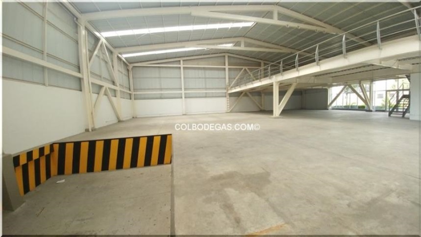 Bodega en venta en La Villa, Pereira, 864 m² · foto 19 de 24
