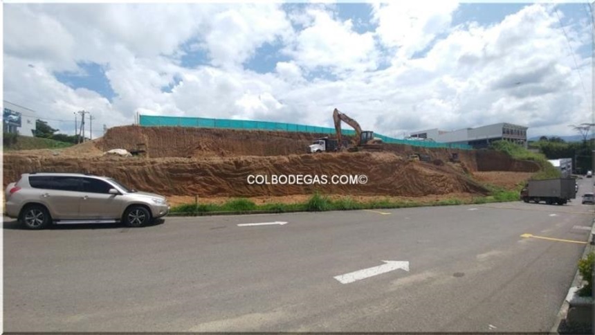 Bodega en venta en La Villa, Pereira, 864 m² · foto 23 de 24