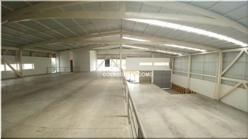 Bodega en venta en La Villa, Pereira, 864 m² · foto 12 de 24
