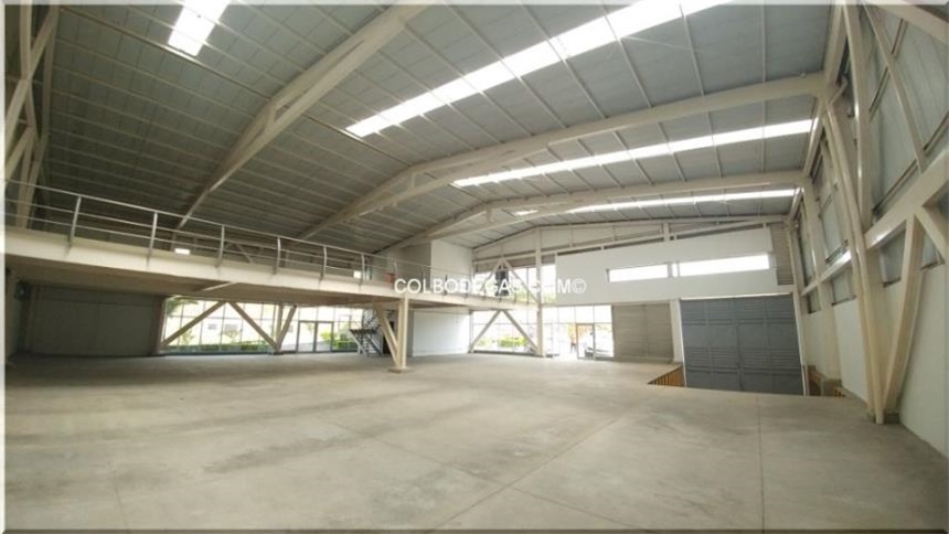 Bodega en venta en La Villa, Pereira, 864 m² · foto 3 de 24