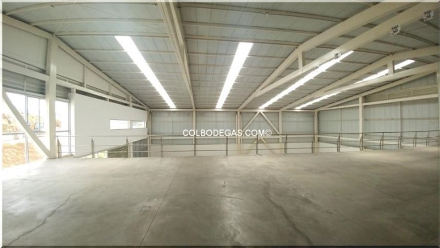 Bodega en venta en La Villa, Pereira, 864 m² · foto 9 de 24