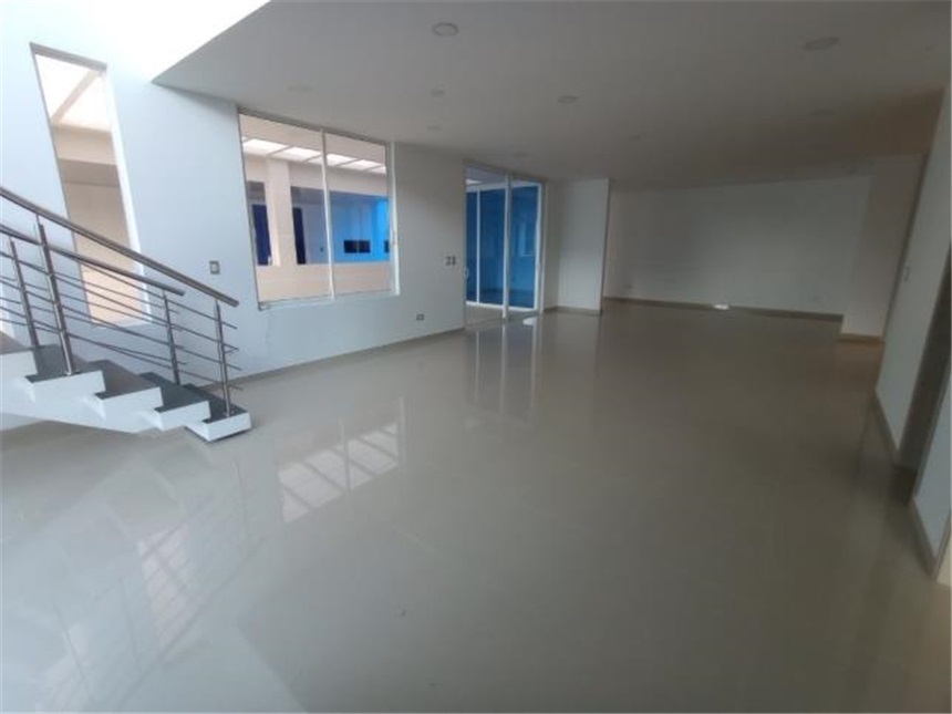 Casa de 4 alcobas en venta en Las Mercedes, Jamundí, 400 m² · foto 6 de 24