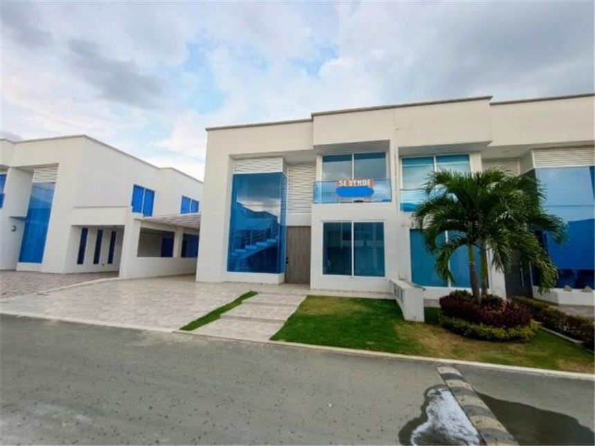 Casa de 4 alcobas en venta en Las Mercedes, Jamundí, 400 m² · foto 2 de 24