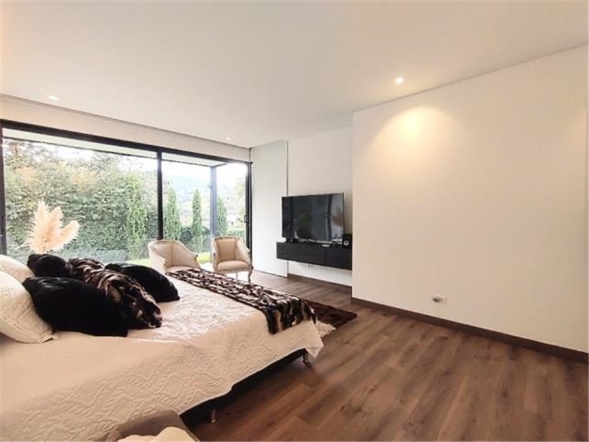 Casa de 4 alcobas en venta en Las Garzonas, El Carmen de Viboral · foto 10 de 24