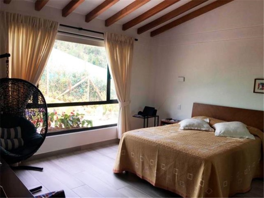 Casa de 2 alcobas en venta en Guayabito, Rionegro, 219 m² · foto 6 de 13